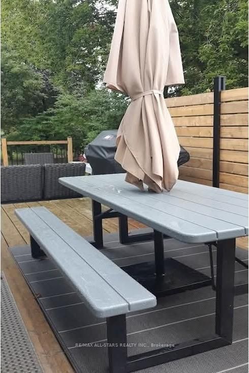 257 Port Hoover Road