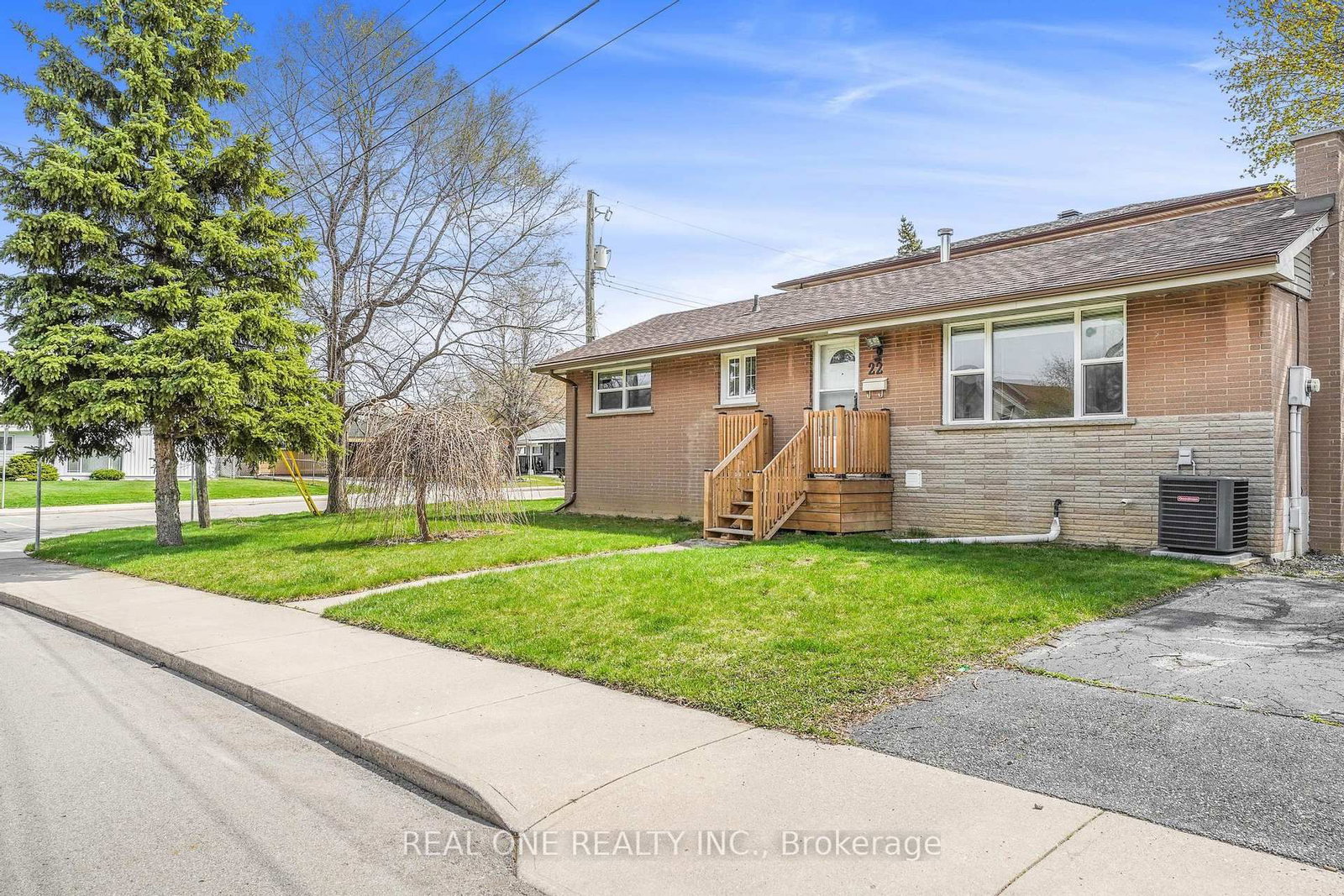 22 Halam Avenue, Unit Upper - Photo 21