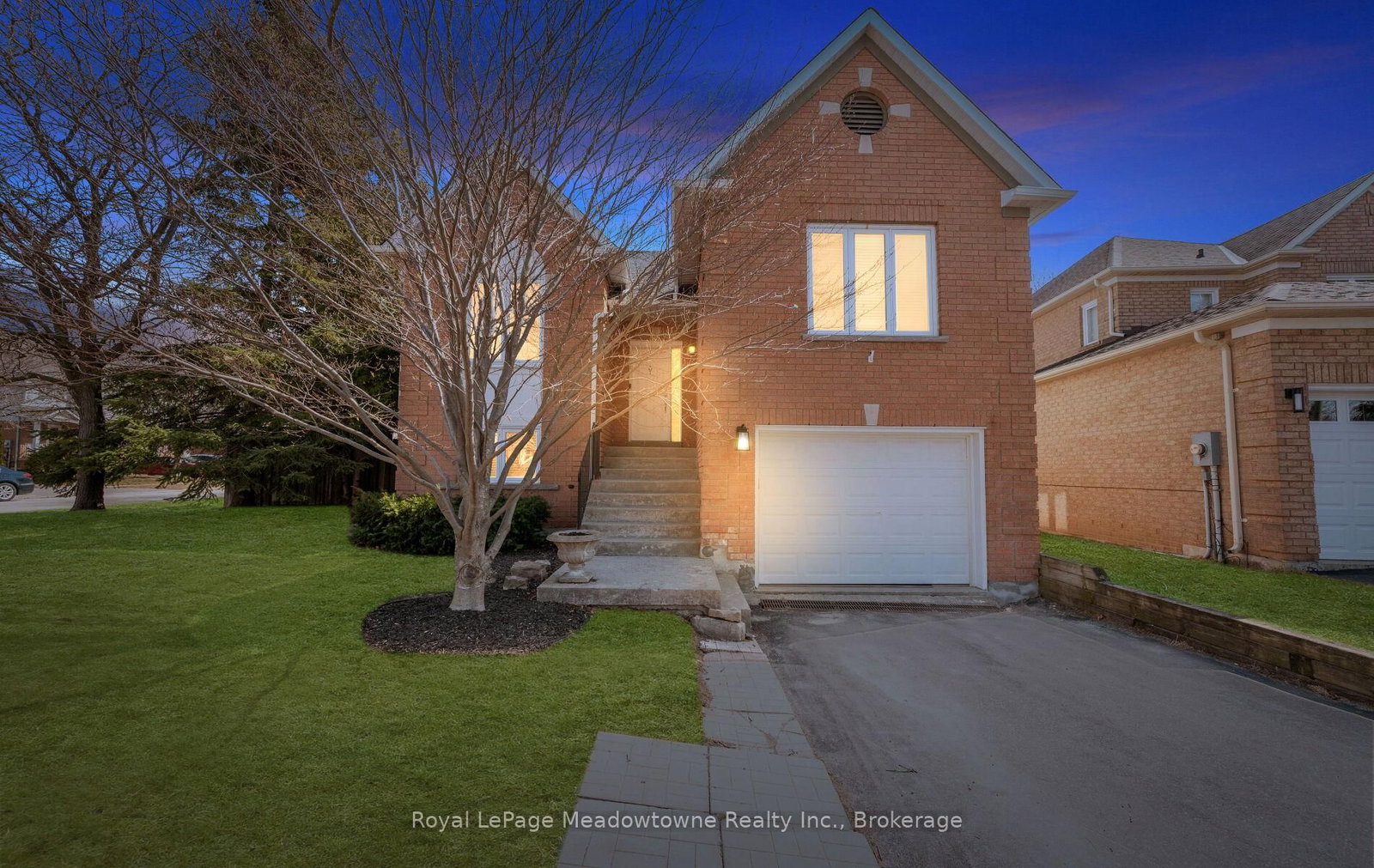 3 Houndtrail Drive - Photo 2