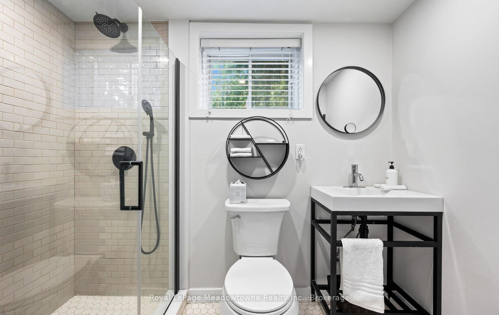 3 Houndtrail Drive - Photo 31