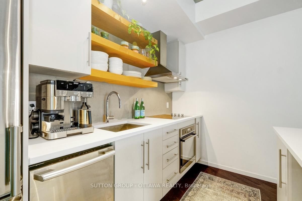 1000 Wellington Street W, Unit 308 - Photo 15