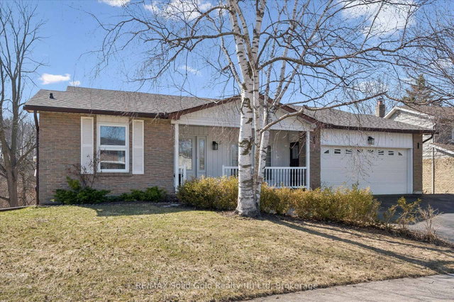 11 Blue Spruce Court