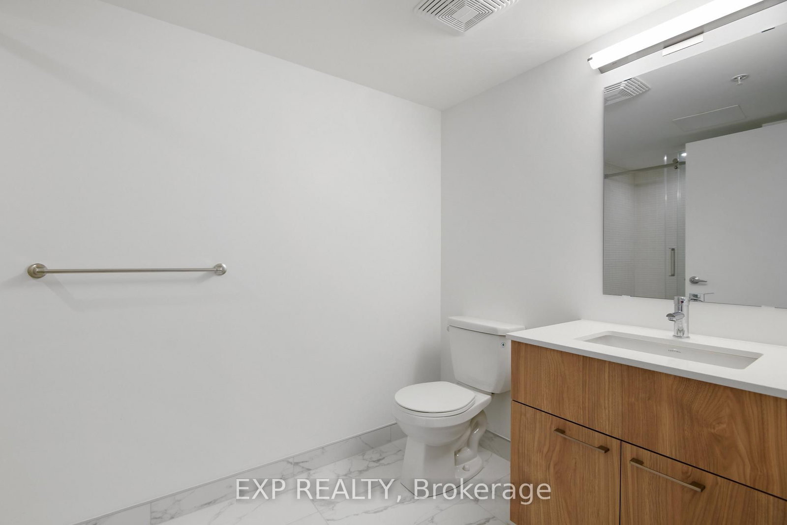 19 ROBINSON Avenue, Unit 203 - Photo 12