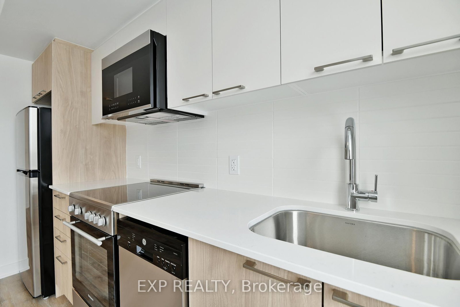 134 ROBINSON Avenue, Unit 302 - Photo 11