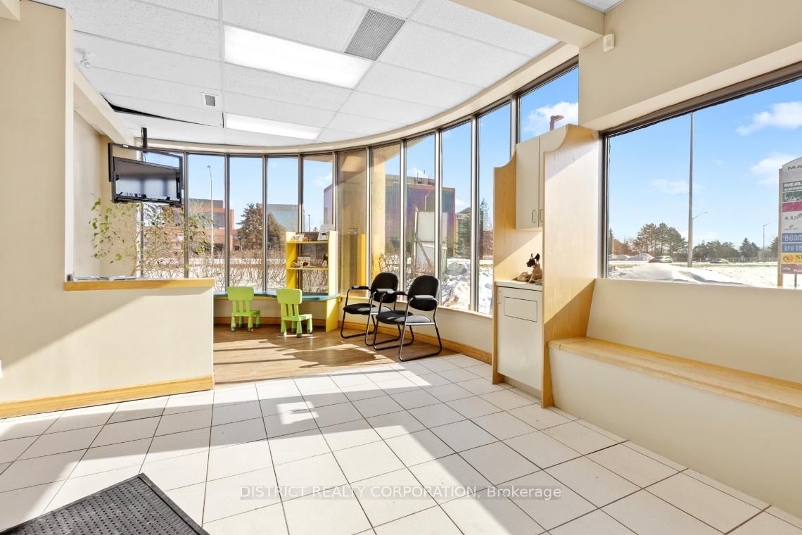 591 March Road, Unit Unit 1 - Photo 4