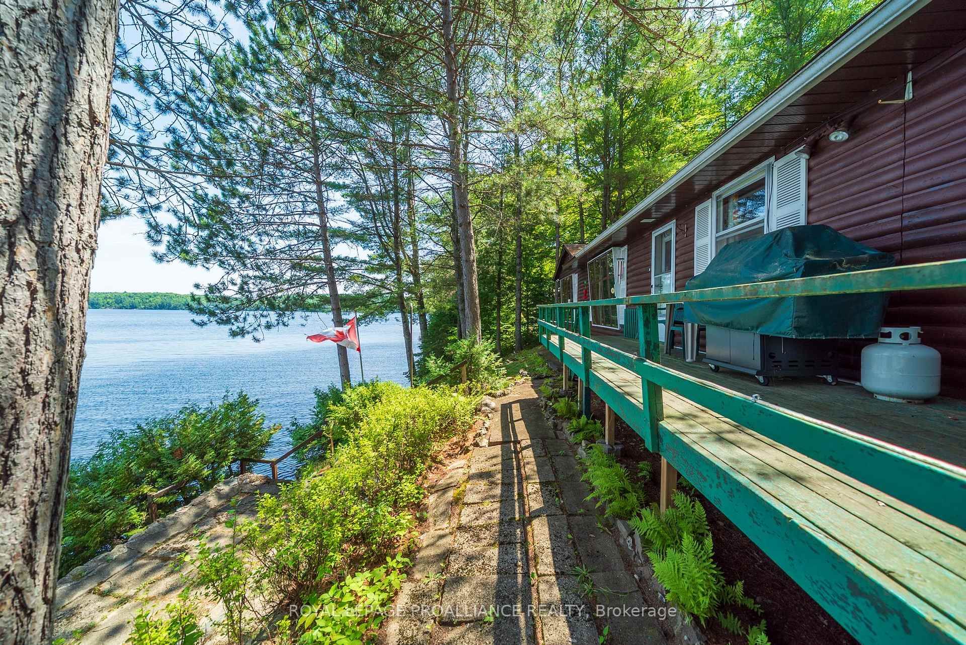 1346B S Mazinaw Heights Road