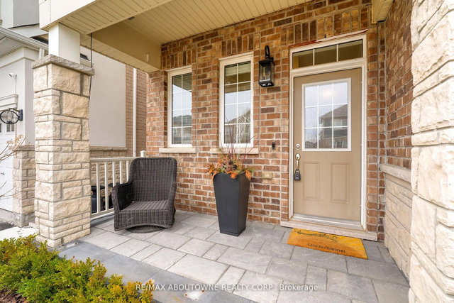 130 Stillwater Crescent