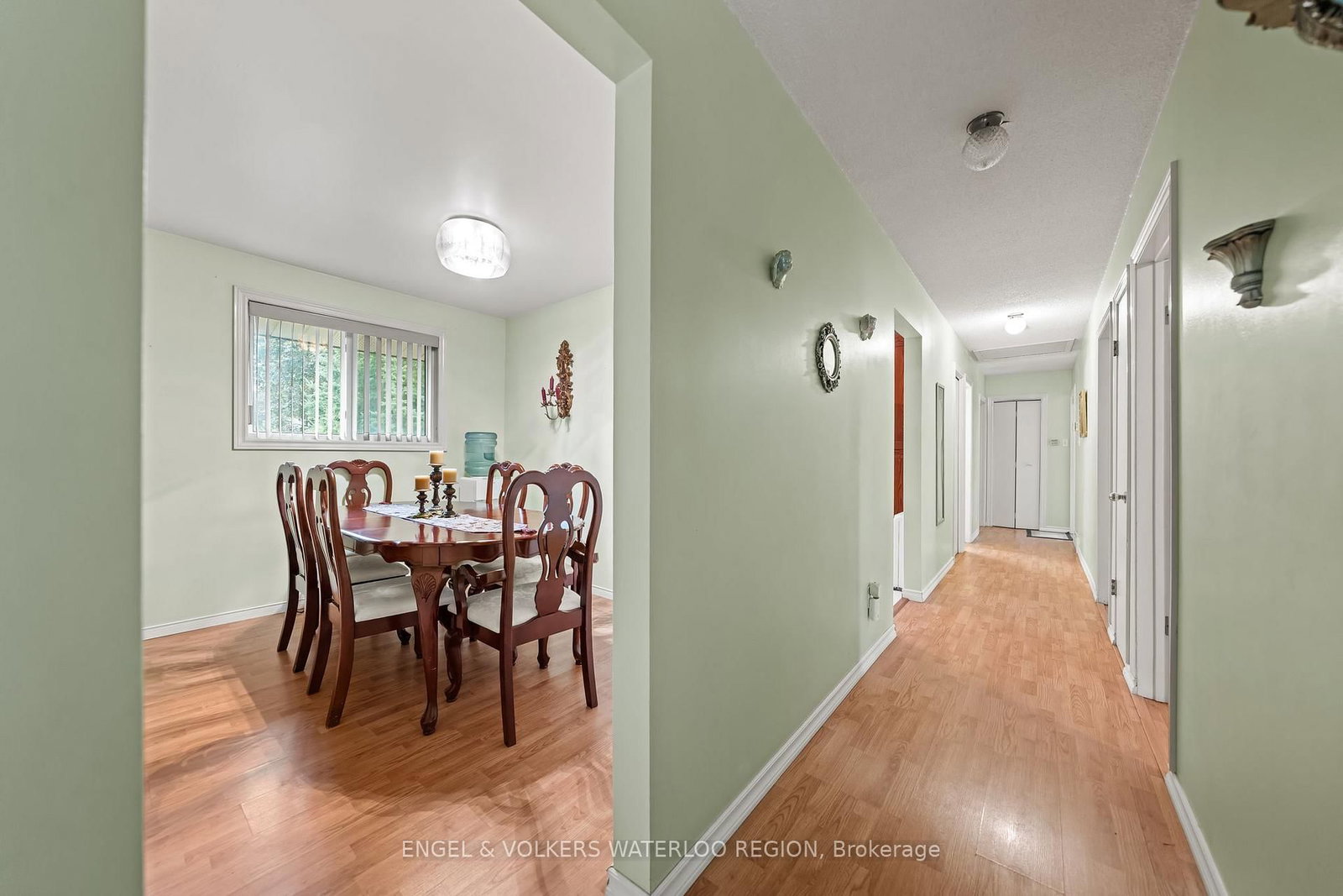152 Kinzie Avenue - Photo 11