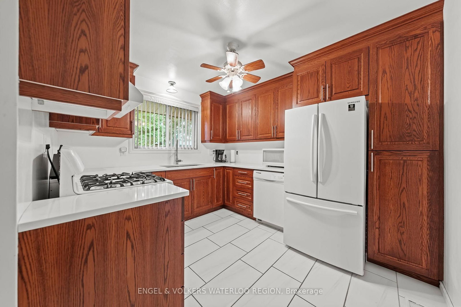 152 Kinzie Avenue - Photo 14