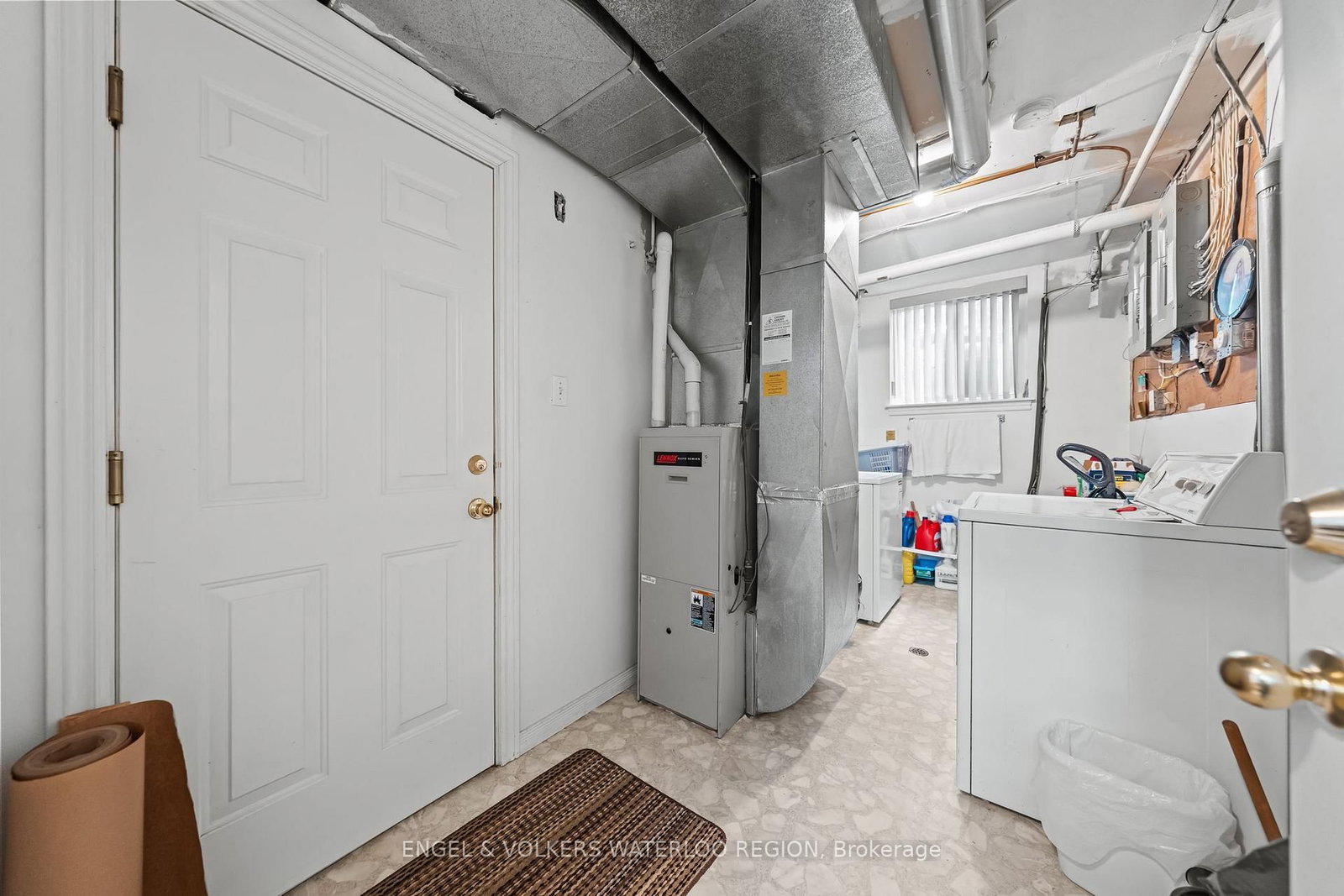 152 Kinzie Avenue - Photo 28