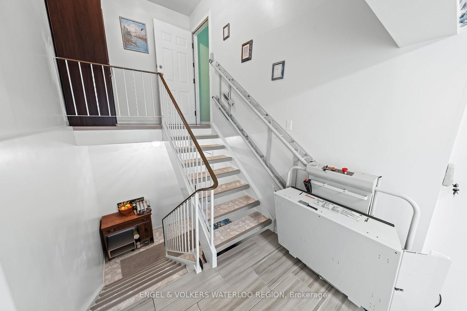 152 Kinzie Avenue - Photo 7