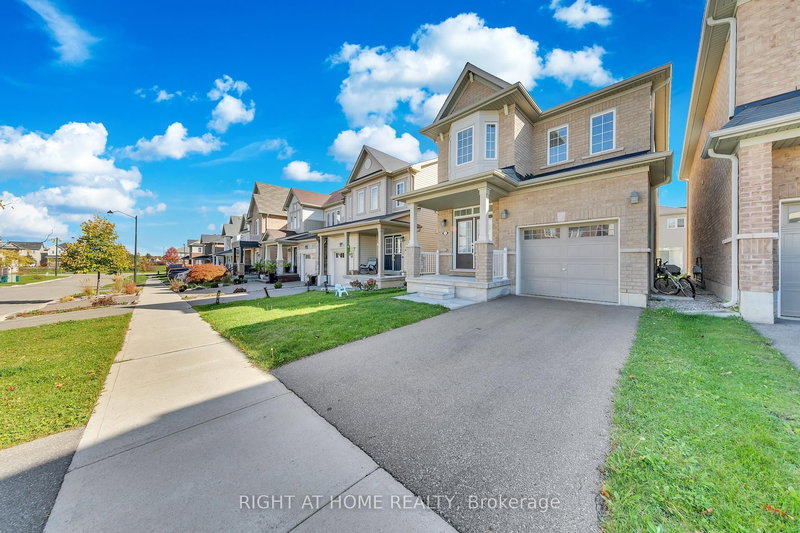 home for lease on 32 Mccargow Drive