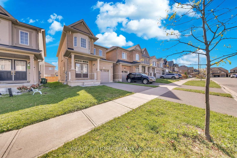 32 Mccargow Dr, Haldimand, N3W 0C3 | Image 2