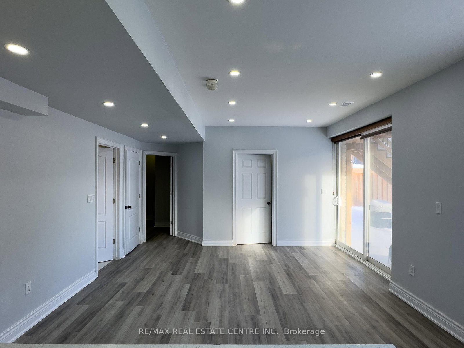 45 Ritchie Drive - Photo 3