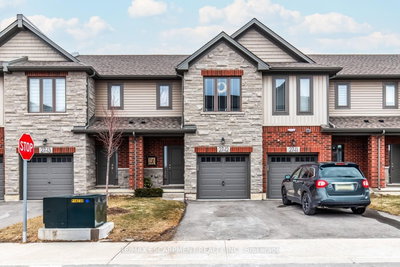 Townhouse sold at 12-27 Rachel Drive, Hamilton, Ontario, L8E 0K6 - Winona Park - MLS: X12946474