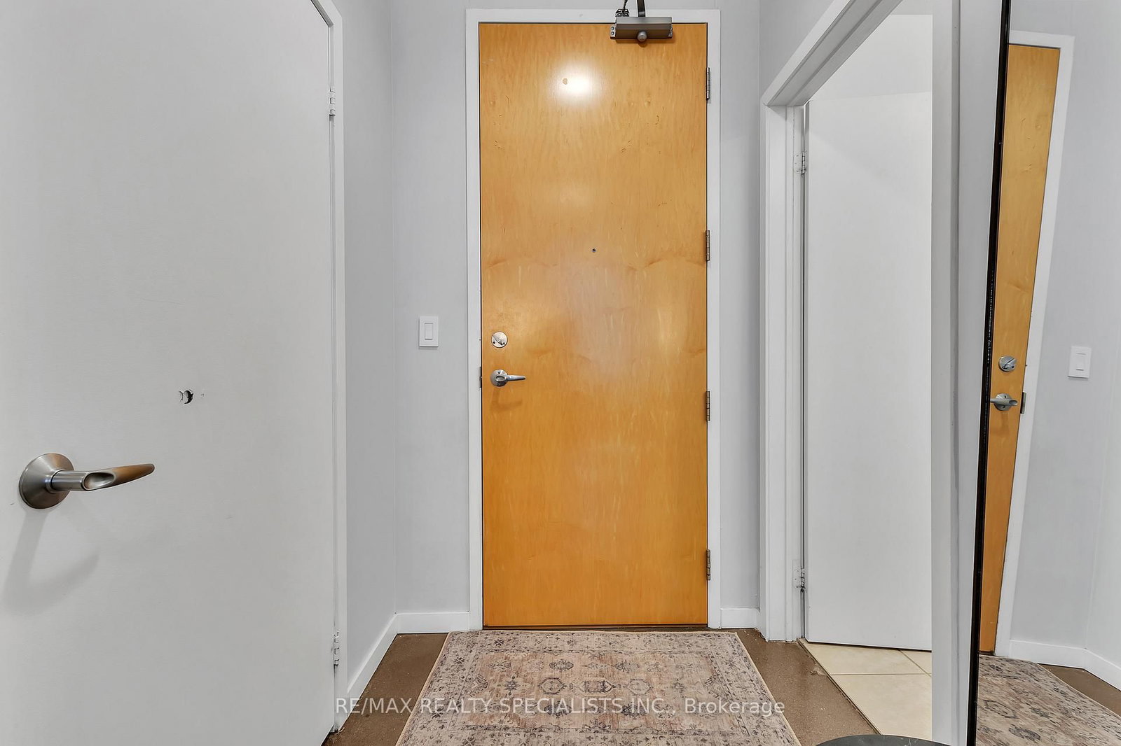 410 King Street W, Unit 216 - Photo 10
