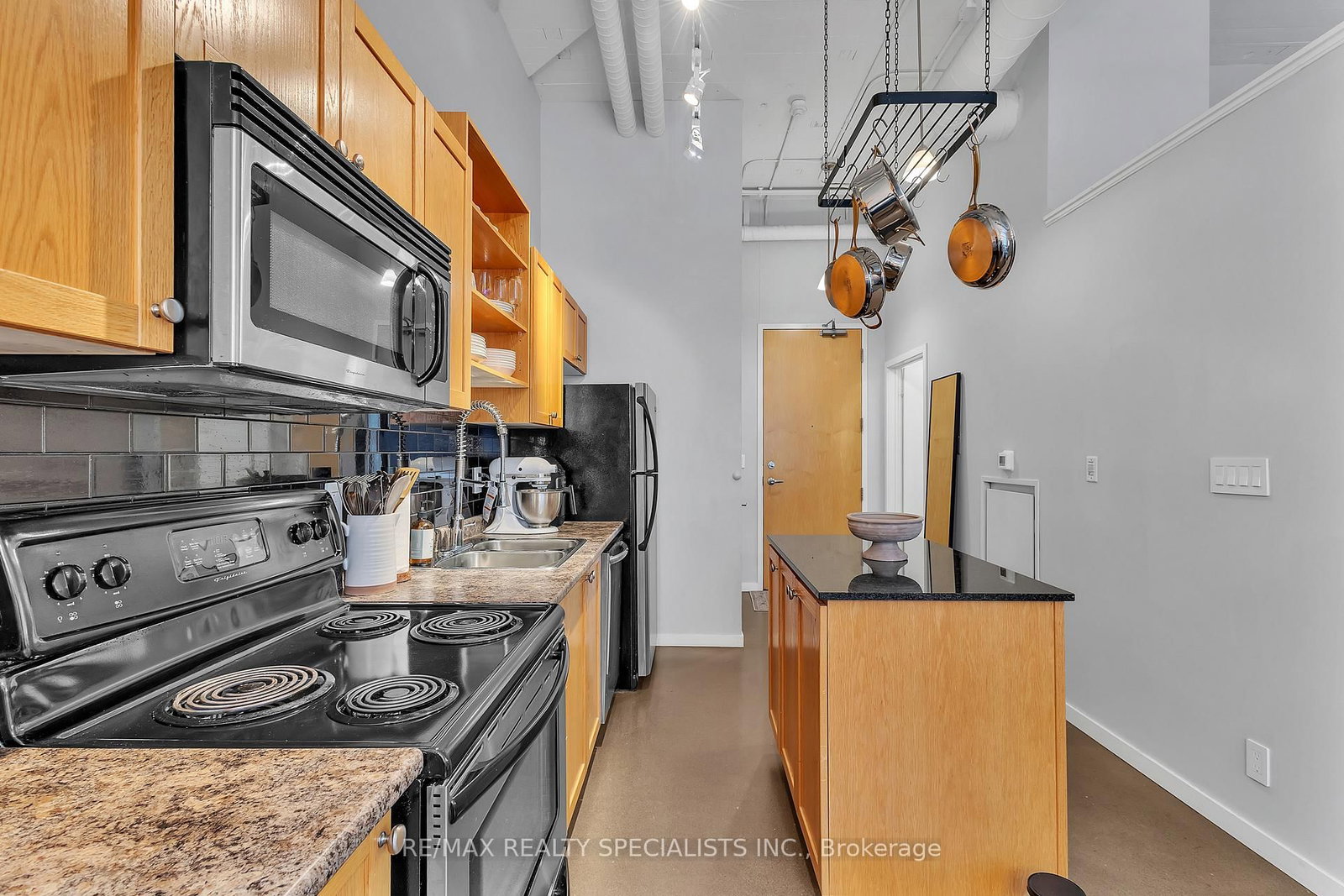 410 King Street W, Unit 216 - Photo 15
