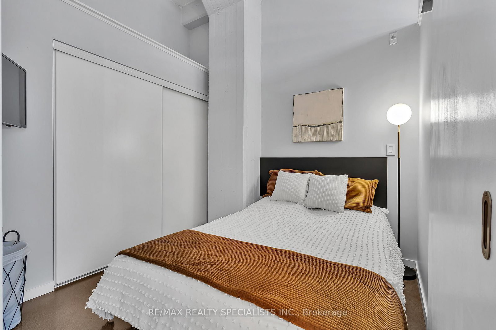 410 King Street W, Unit 216 - Photo 24