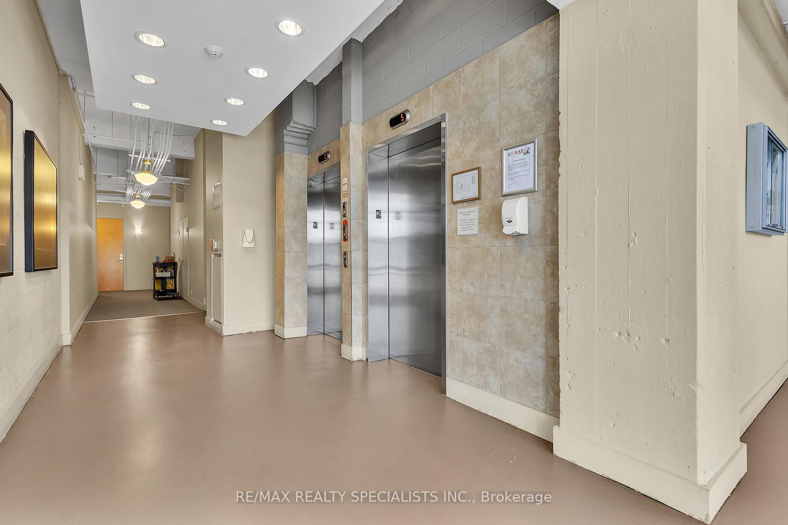 410 King Street W, Unit 216 - Photo 5