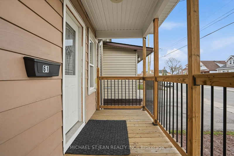 61 Graham Ave N, Hamilton, L8H 4J8 | Image 3