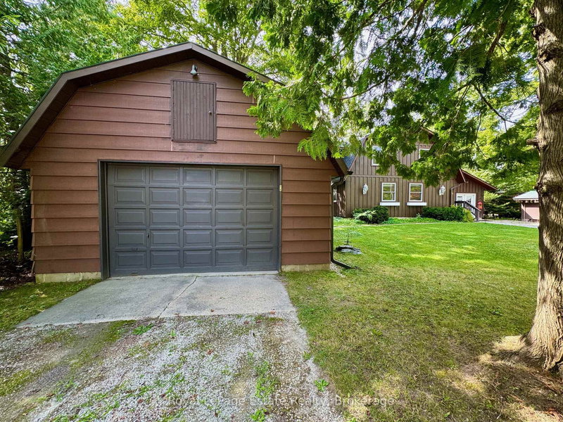 44 Whitefish Blvd, South Bruce Peninsula, N0H 2T0 | Image 2