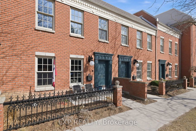 102 - 146 Hibernia St, Cobourg, K9A 3J8 | Image 2