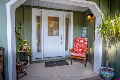 27 Gremik Crescent • South Bruce Peninsula, ON photo 4