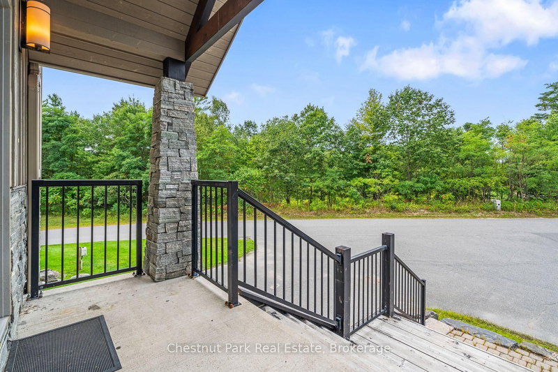 65 Rockmount Crescent
