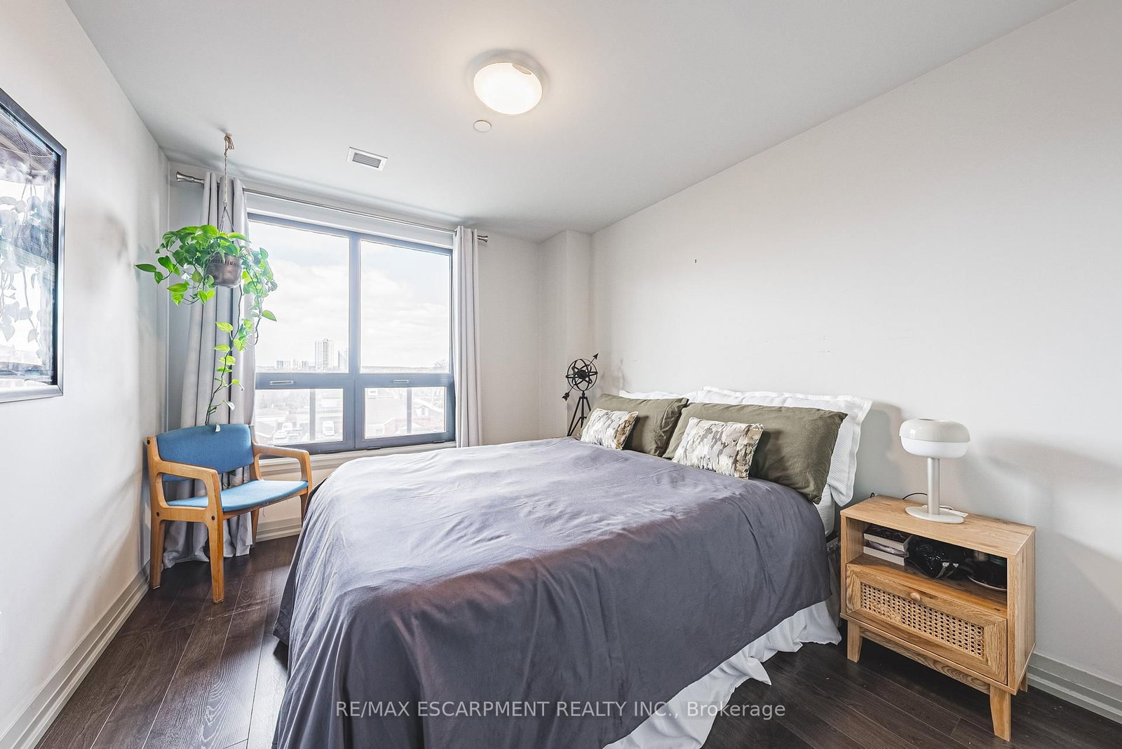 Condo for sale at 503-181 James Street, Hamilton, Ontario, L8R 2K9 - Strathcona - MLS: X12947058