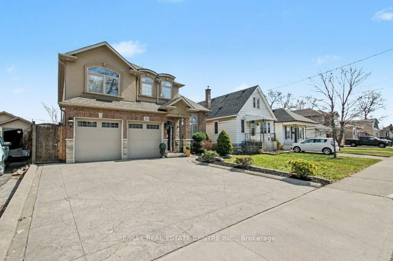 284 Normanhurst Ave, Hamilton, L8H 5N4 | Image 3