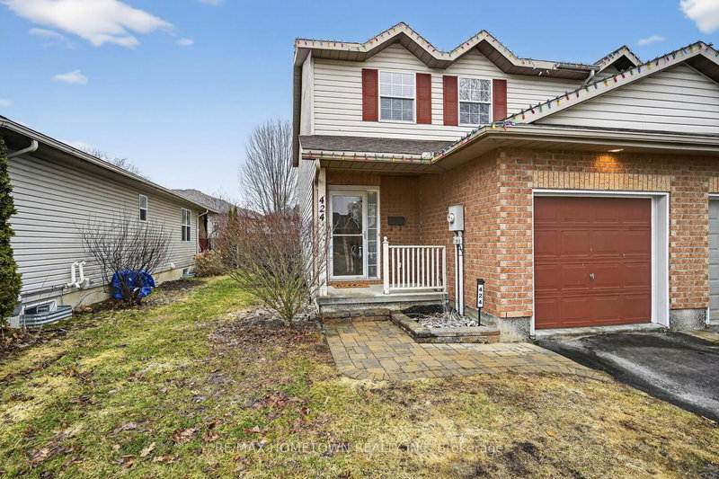 424 Pearl St W, Brockville, K6V 7L6 | Image 2
