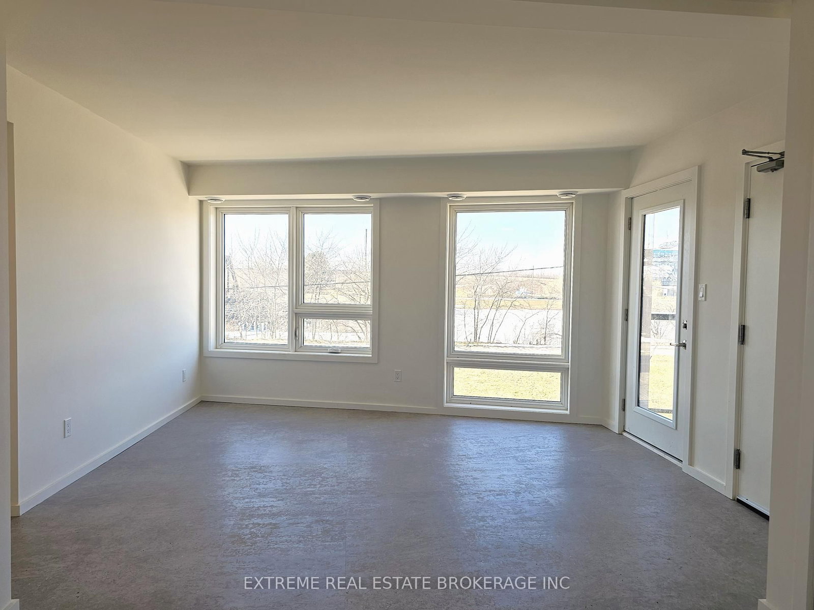 89 Sixth Street, Unit 3 - Photo 7