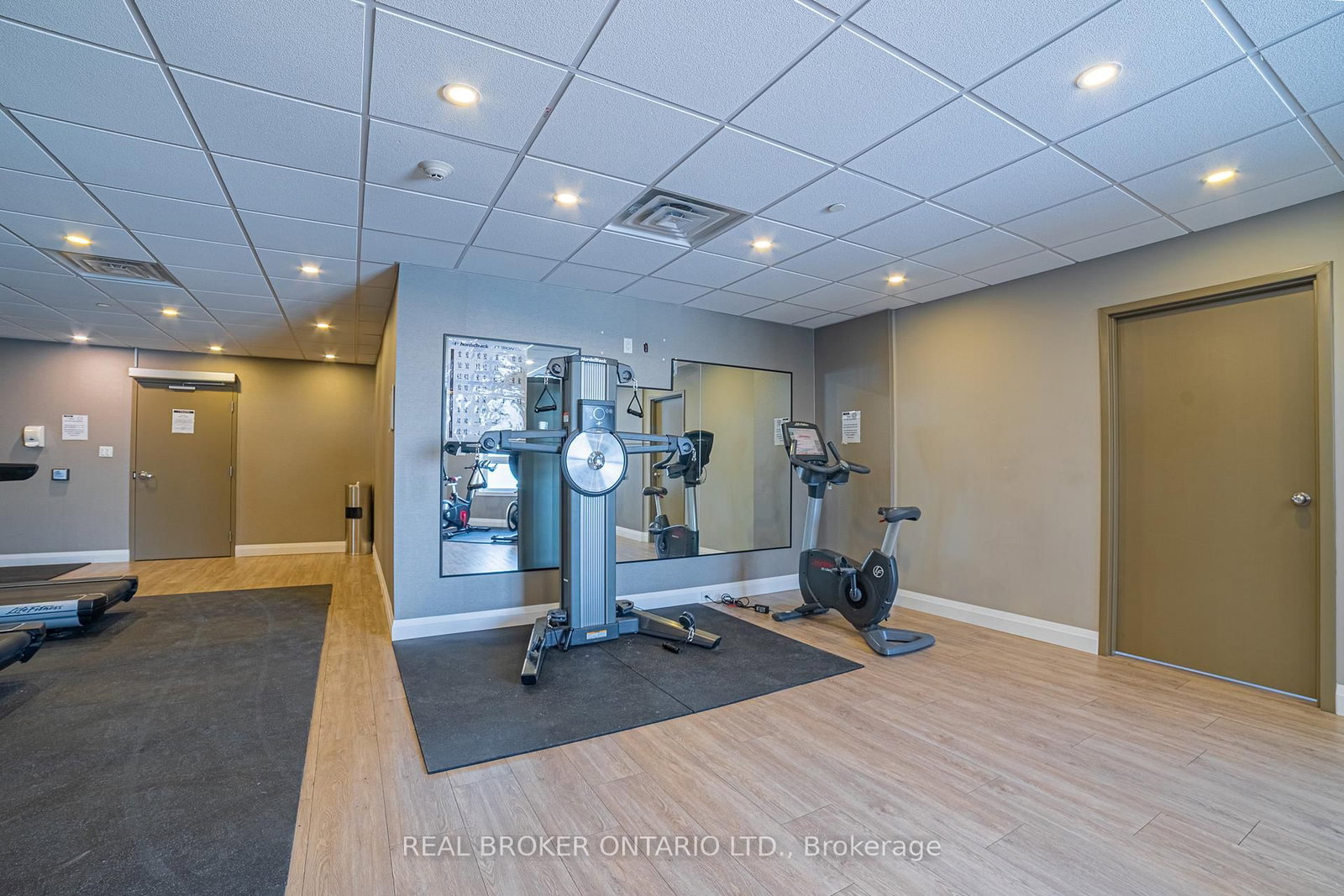 Condo for sale at 436-101 Shoreview Place, Hamilton, Ontario, L8E 0K2 - Lakeshore - MLS: X12947398