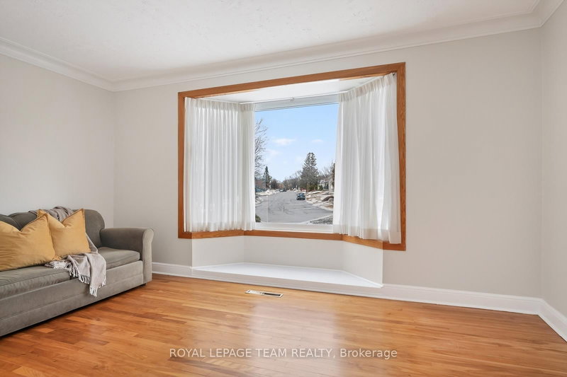 336 Ducharme Blvd, Ottawa, K1L 6T6 | Image 2