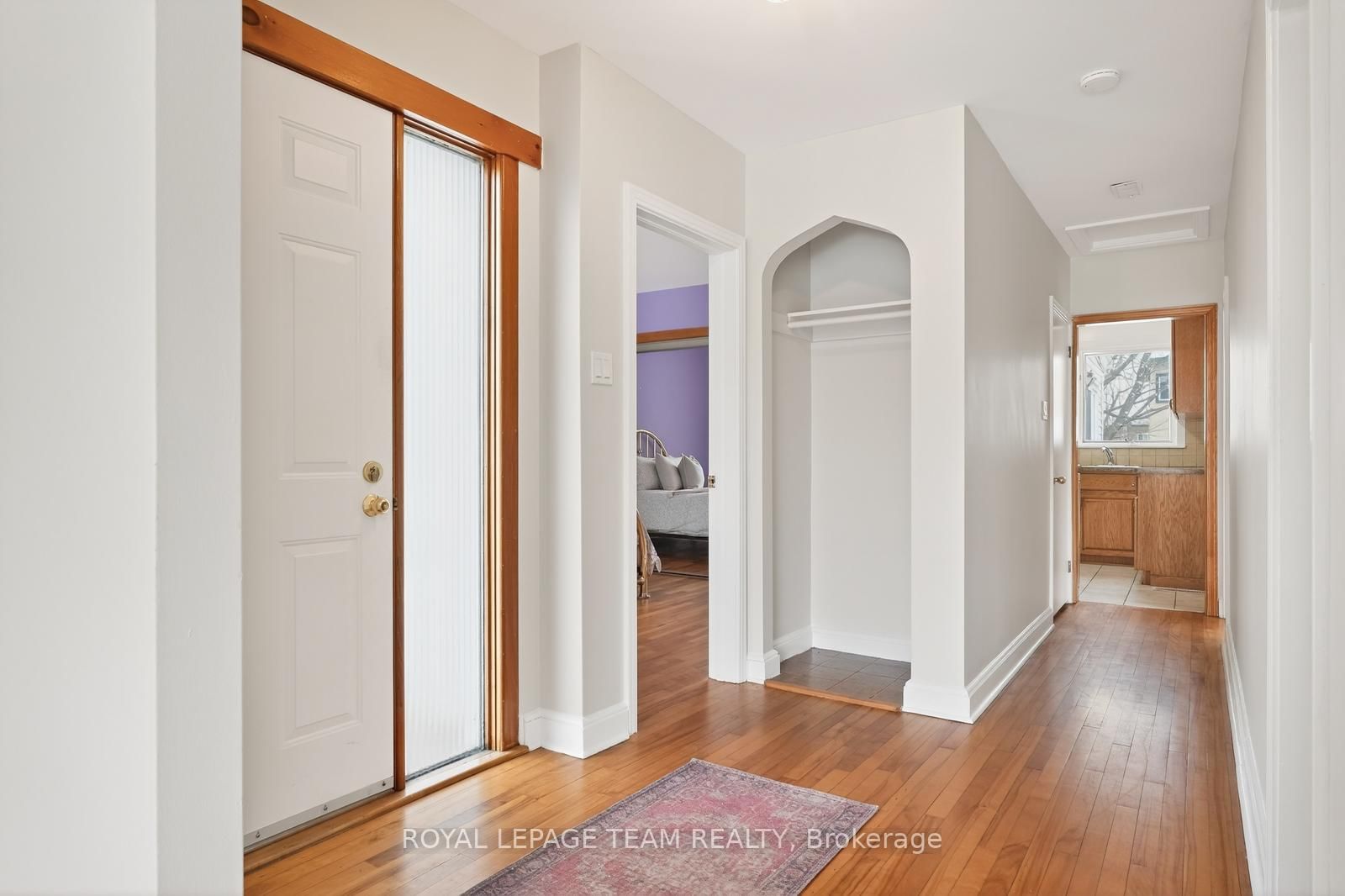 Detached House for sale at 336 Ducharme Boulevard, Ottawa, Ontario, K1L 6T6 - Vanier - MLS: X12947500