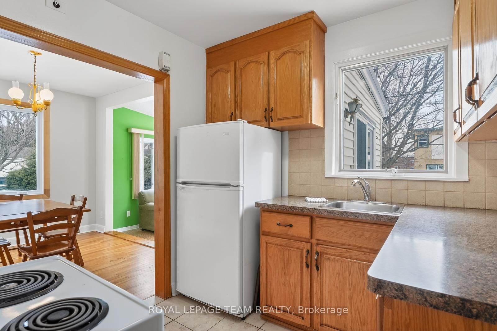 Detached House for sale at 336 Ducharme Boulevard, Ottawa, Ontario, K1L 6T6 - Vanier - MLS: X12947500