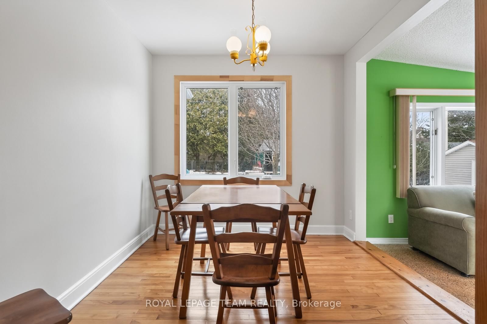 Detached House for sale at 336 Ducharme Boulevard, Ottawa, Ontario, K1L 6T6 - Vanier - MLS: X12947500