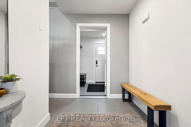 7429 Sideroad 20 Side Road