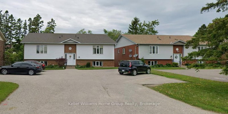 home for lease on 2-233 Sarah Court