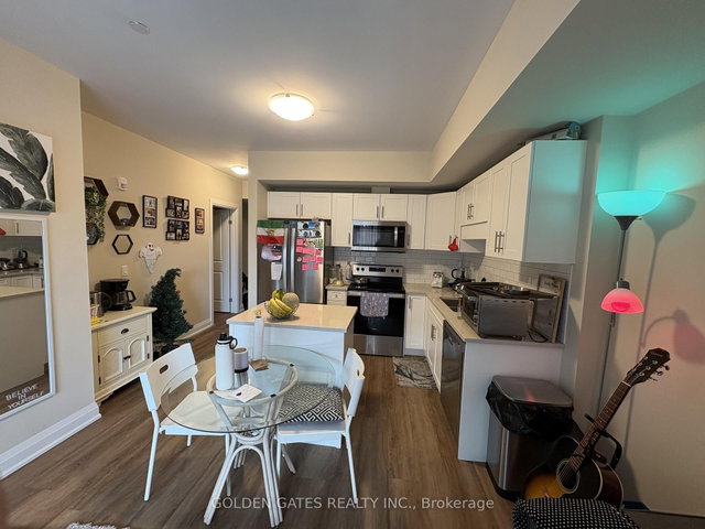 201 - 118 Summersides Boulevard