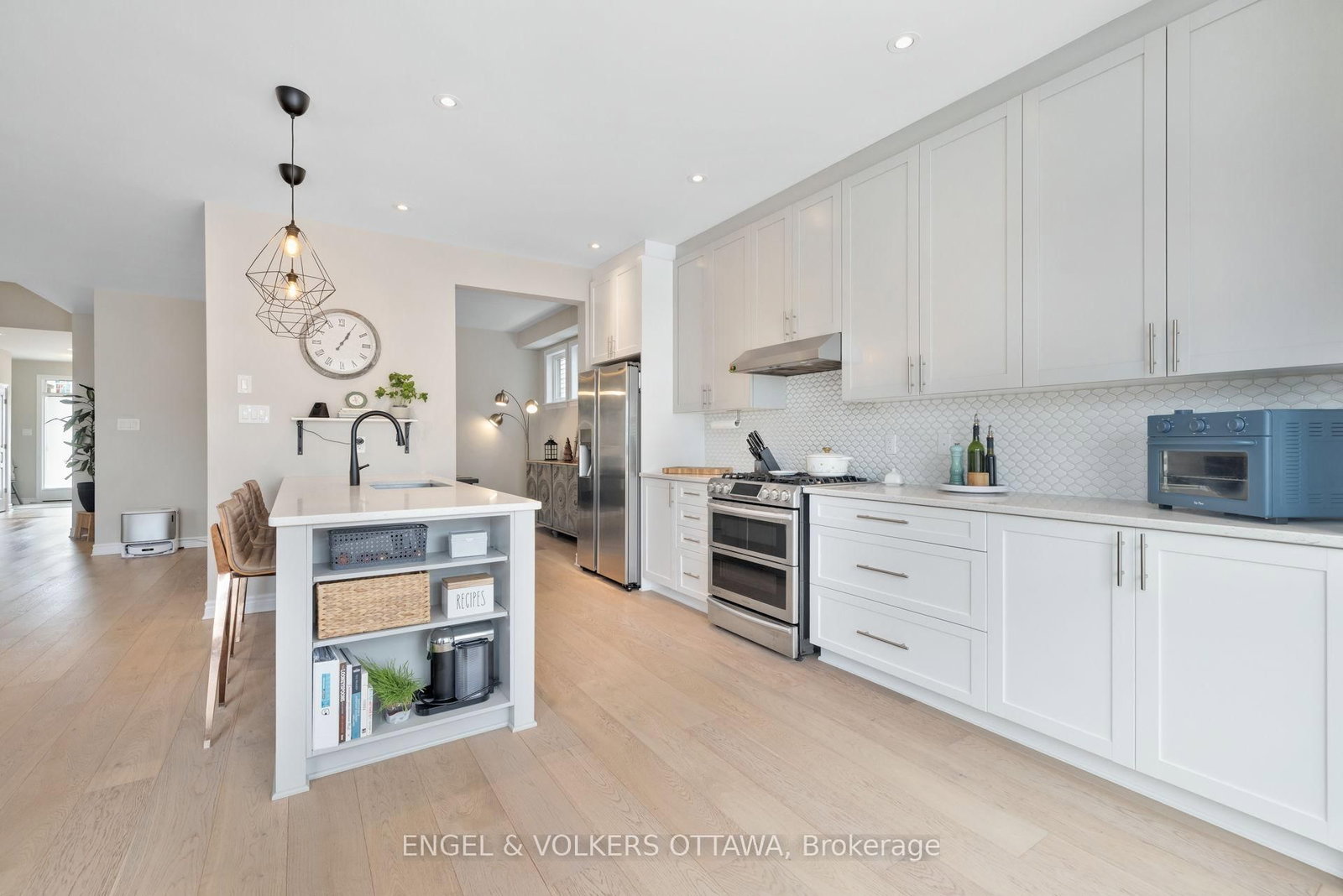 176 Balikun Heights - Photo 23