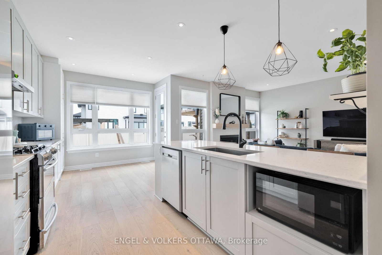 176 Balikun Heights - Photo 24