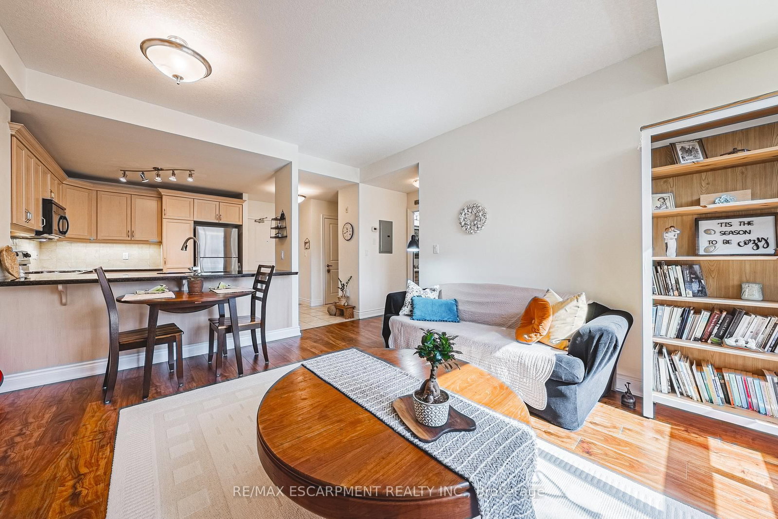 Condo for sale at 312-125 WILSON Street, Hamilton, Ontario, L9G 0B3 - Ancaster - MLS: X12948034