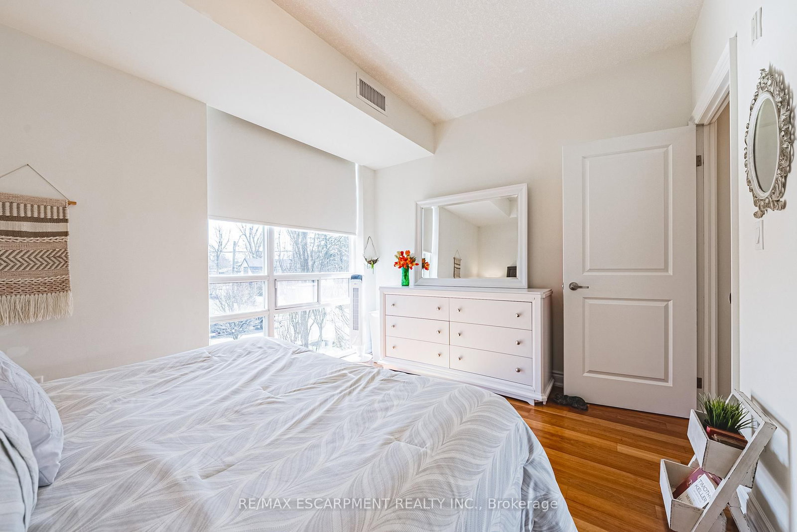 Condo for sale at 312-125 WILSON Street, Hamilton, Ontario, L9G 0B3 - Ancaster - MLS: X12948034