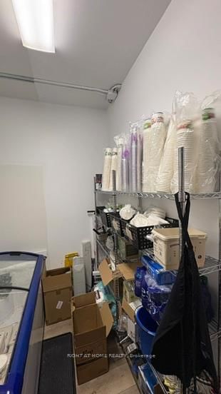 891 bank Street - Photo 6