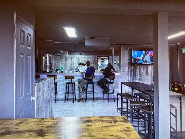 76 West Main St, Welland, L3C 4Z8 | Image 3