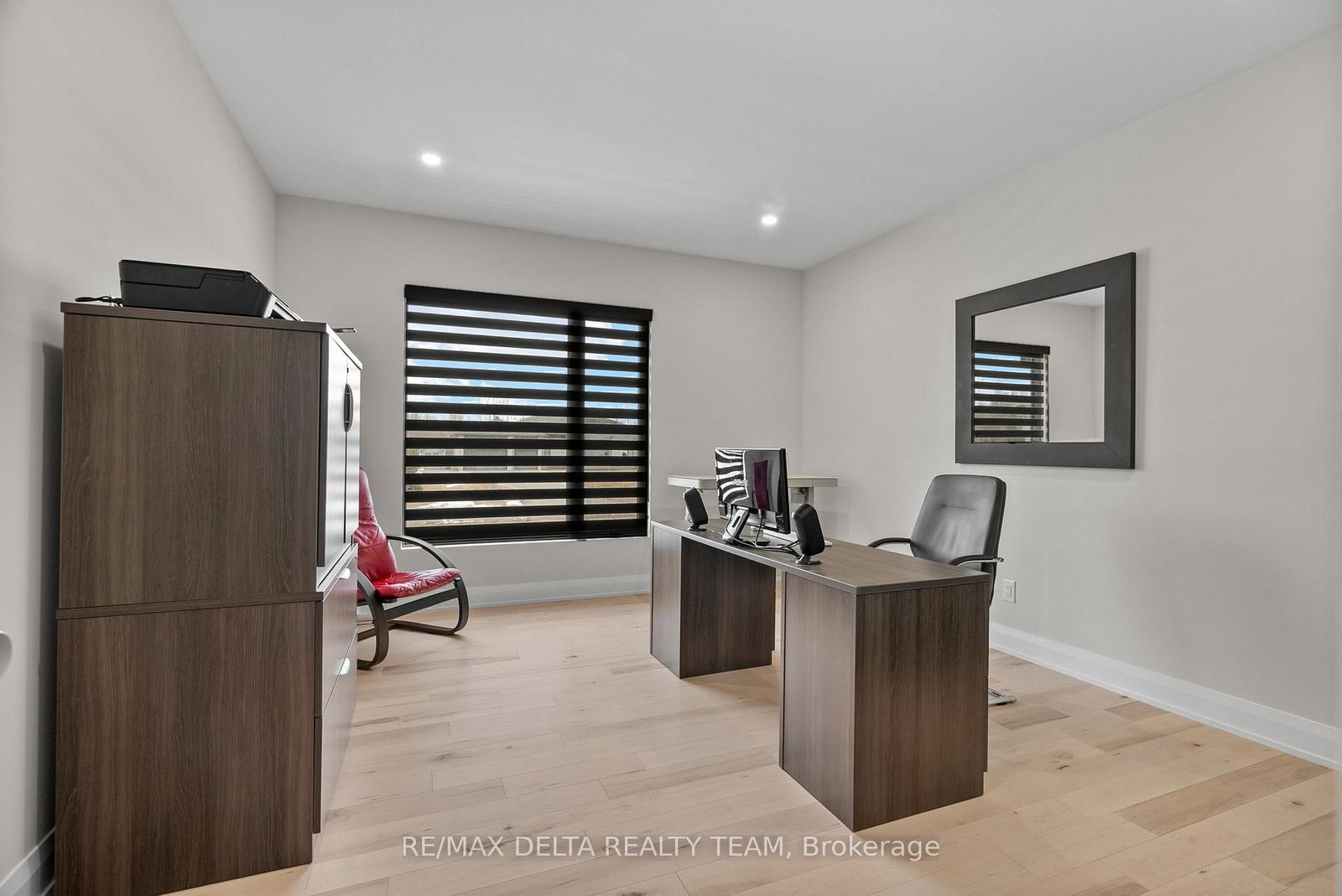 663 Ballycastle Crescent • Ottawa, ON photo 20