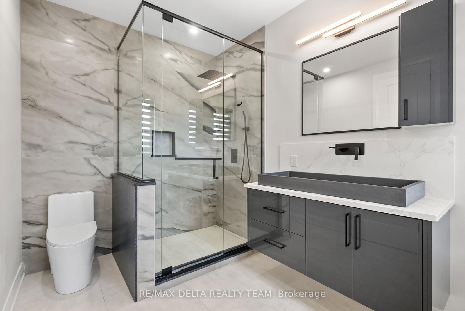 663 Ballycastle Crescent • Ottawa, ON photo 39