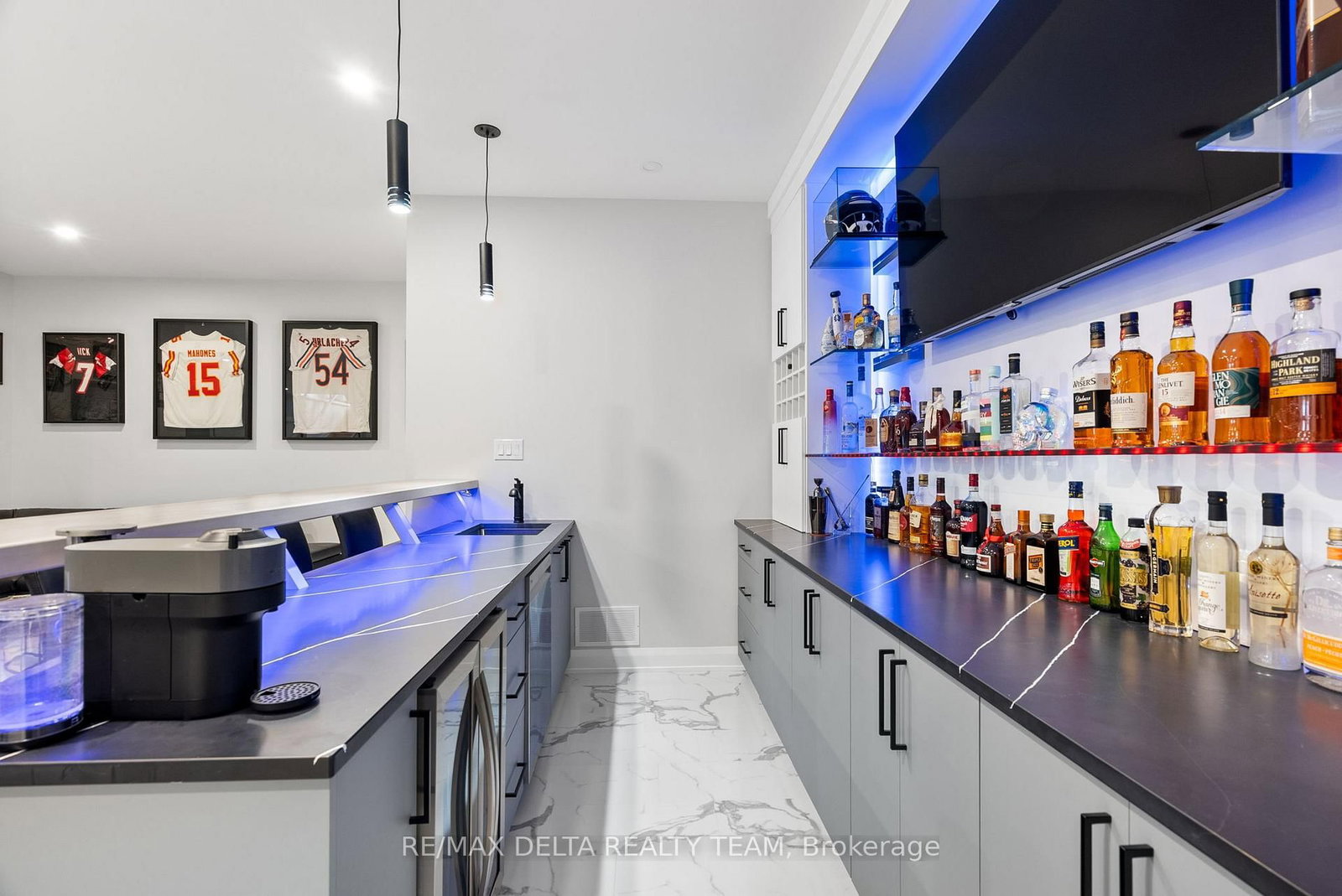 663 Ballycastle Crescent • Ottawa, ON photo 42