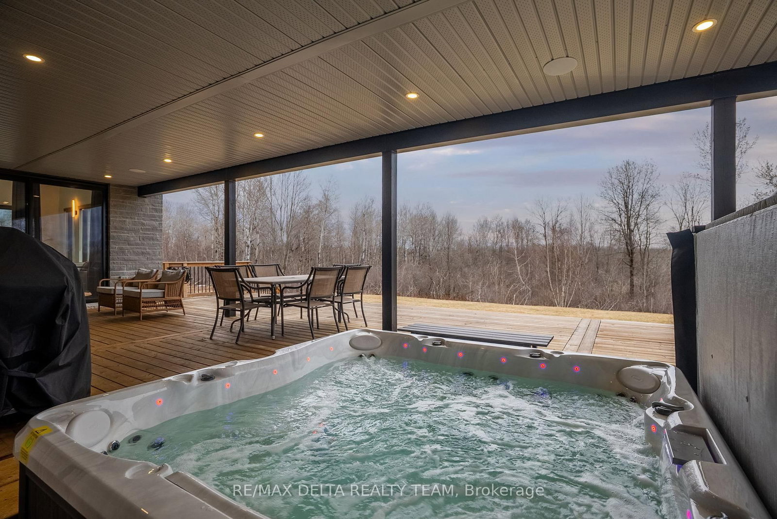 663 Ballycastle Crescent • Ottawa, ON photo 47